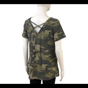 Blvd Womens Size L Top Camo Short Sleeve Criss Cross Back Camouflage Shirt new